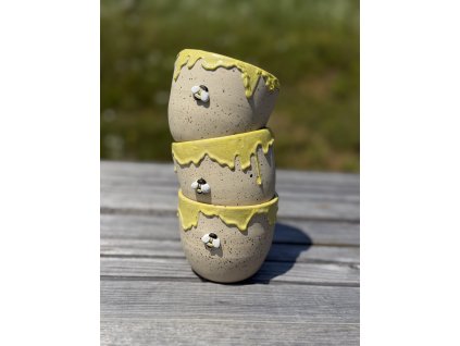 Včielky bodkovaná hlina